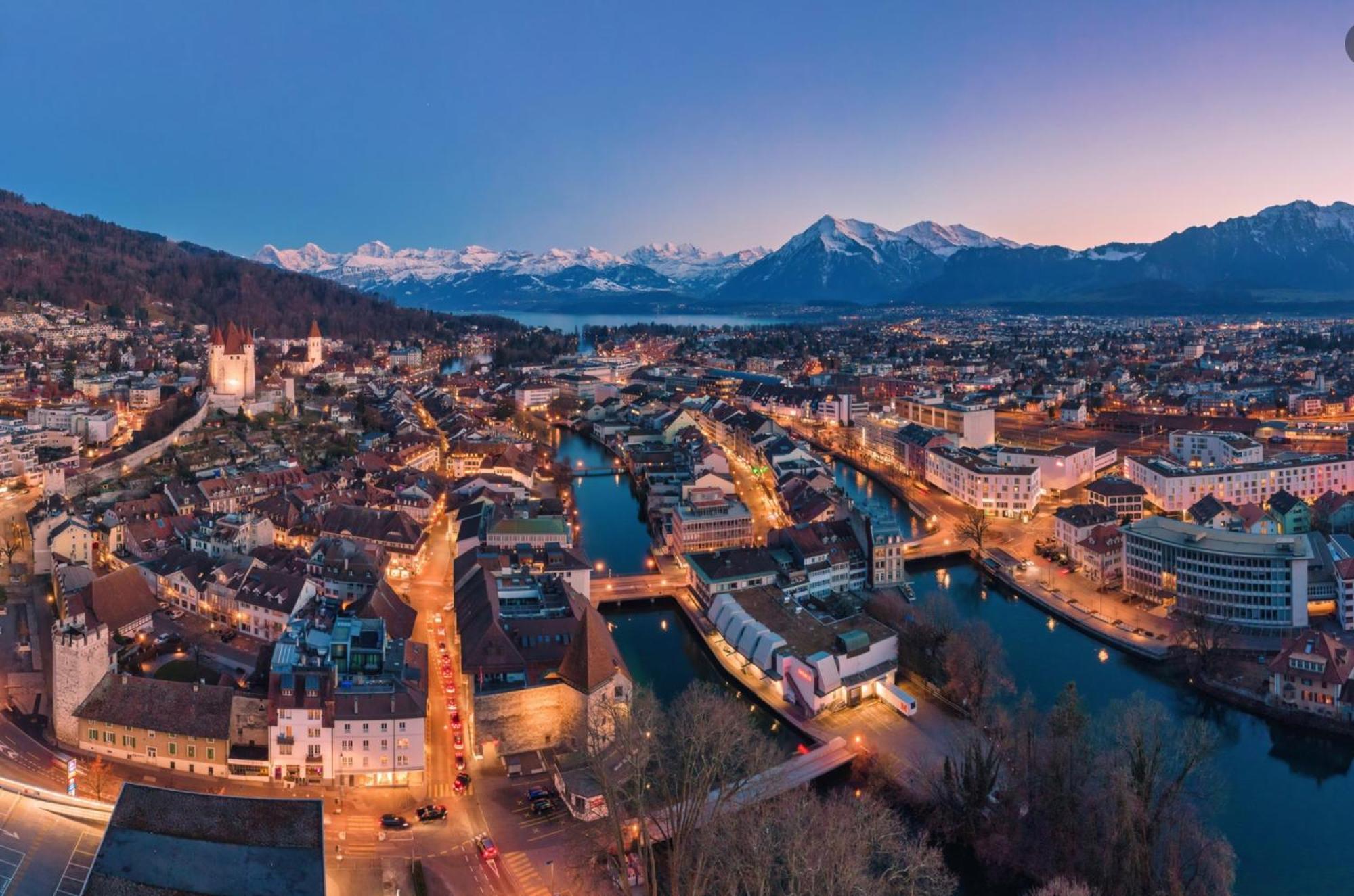 Chalet Egglen "Typical Swiss House, Best Views, Private Jacuzzi" 지그리스빌 외부 사진